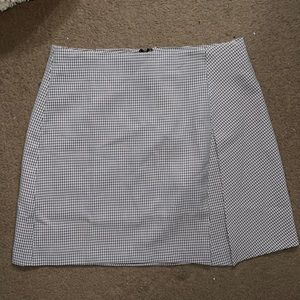 BCBG Plaid skirt lavender size 8